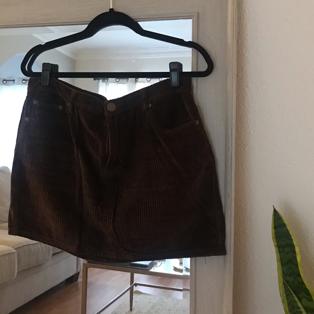 BOOHOO BROWN CORDUROY SKIRT